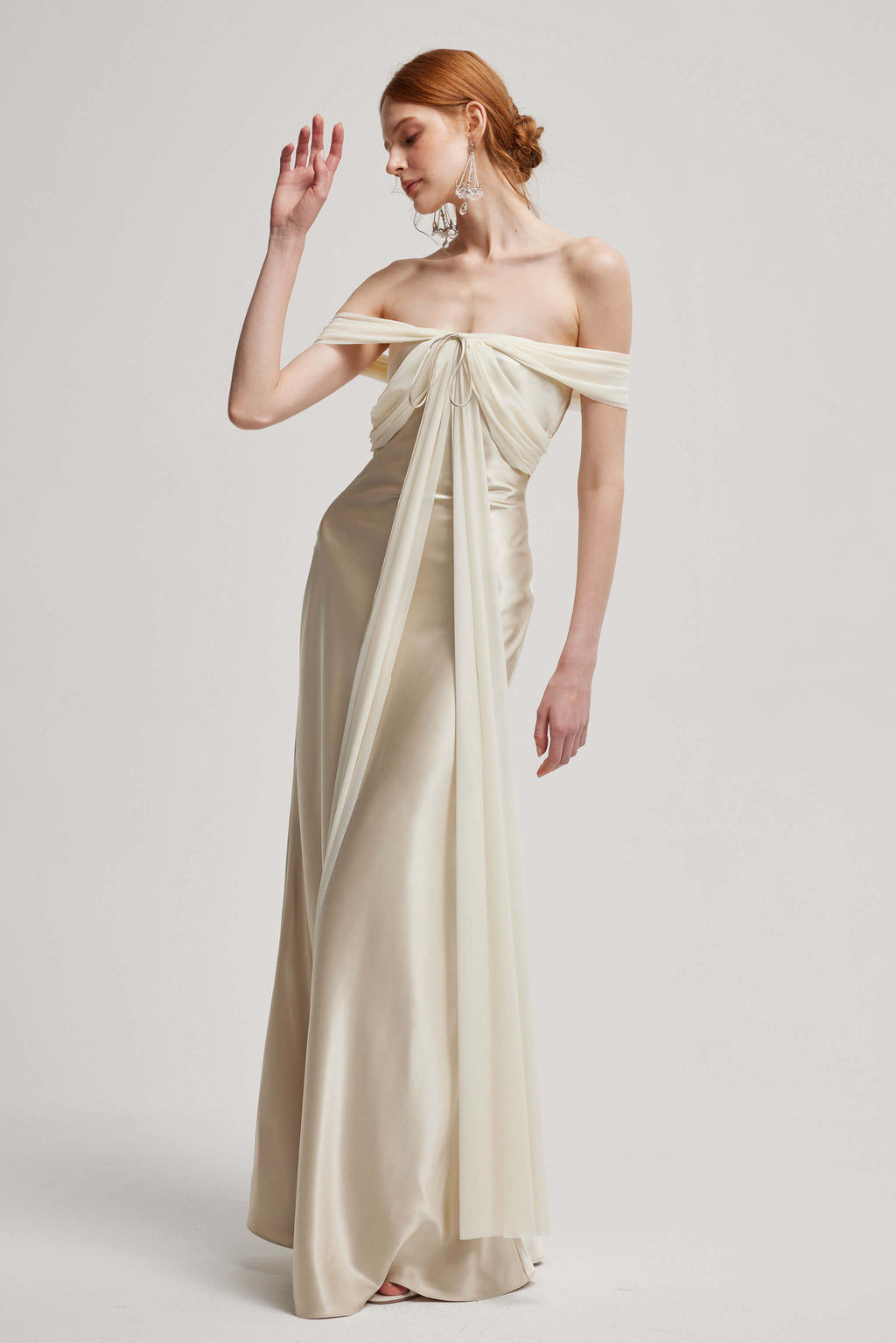 Manto d’Eos Gown